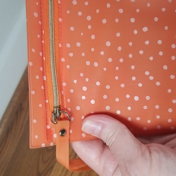 Peach with White Dots Makeup Bag with Gold Zipper NEVER USED - Picture 2 of 8